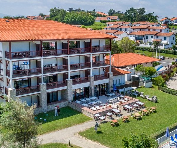 4 NIGHT HOLIDAY FOR 2 IN BIARRITZ!!!